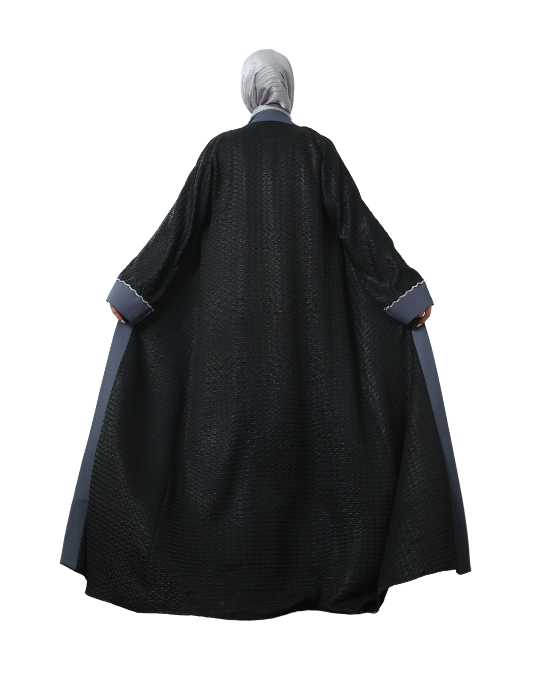 abaya is two pieces