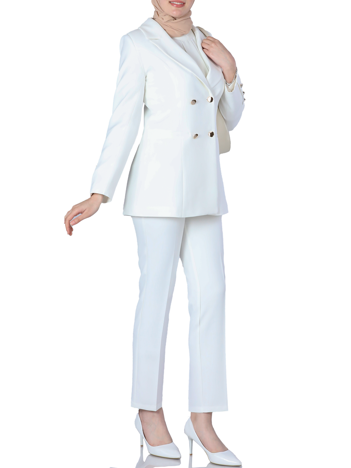 Balqees Formal Suit, Sizes 38–52