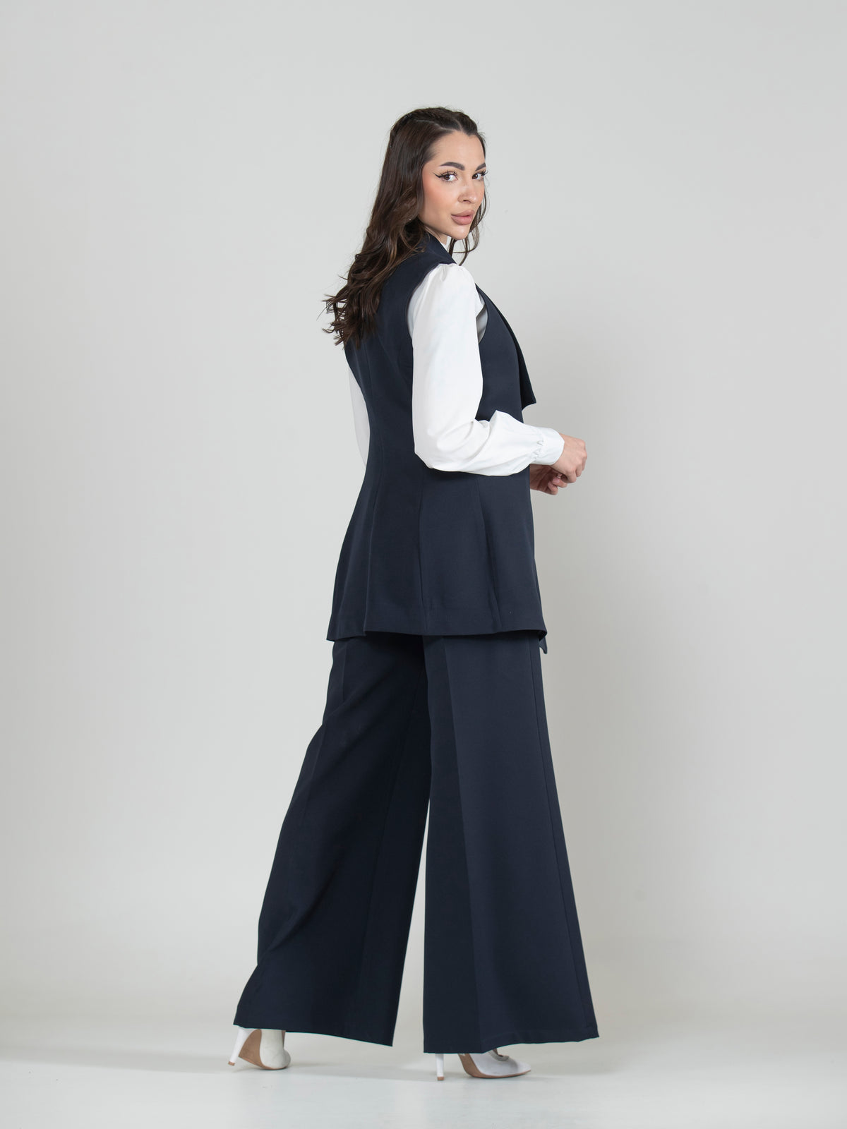 Enchanted Details Three-Piece Vest Set