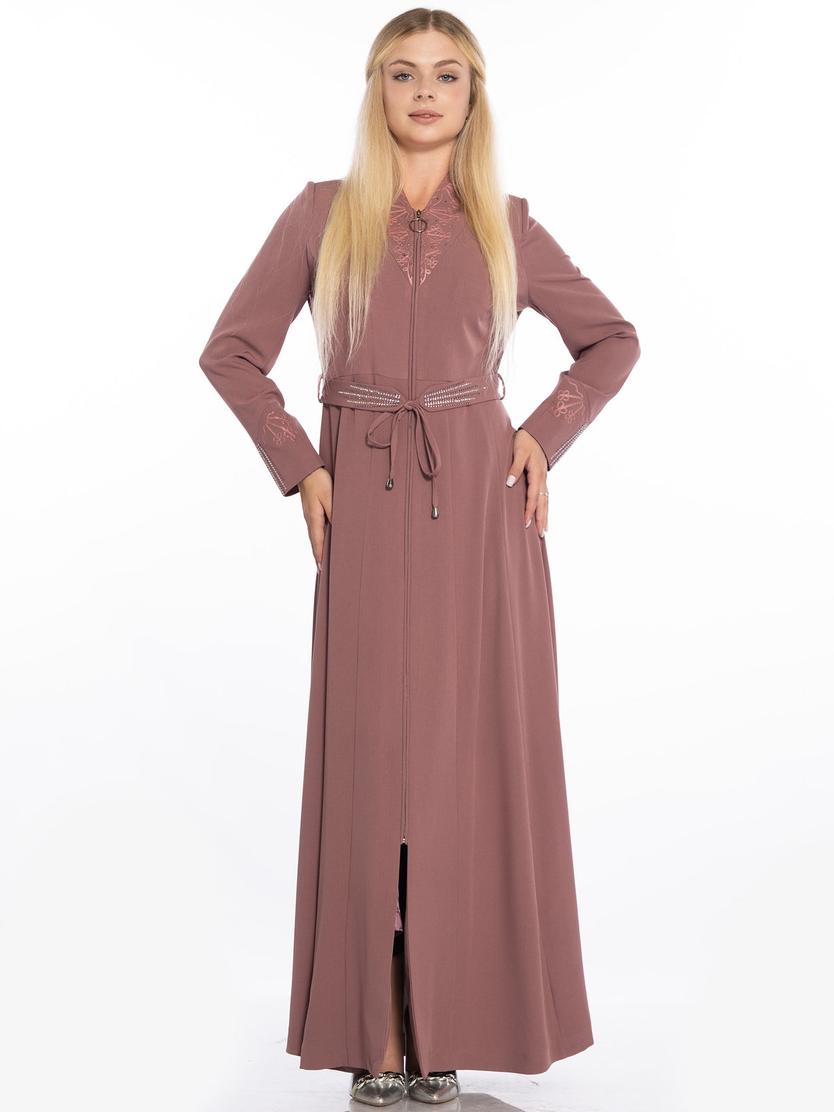 Rayhana Chest-Embroidered Jilbab