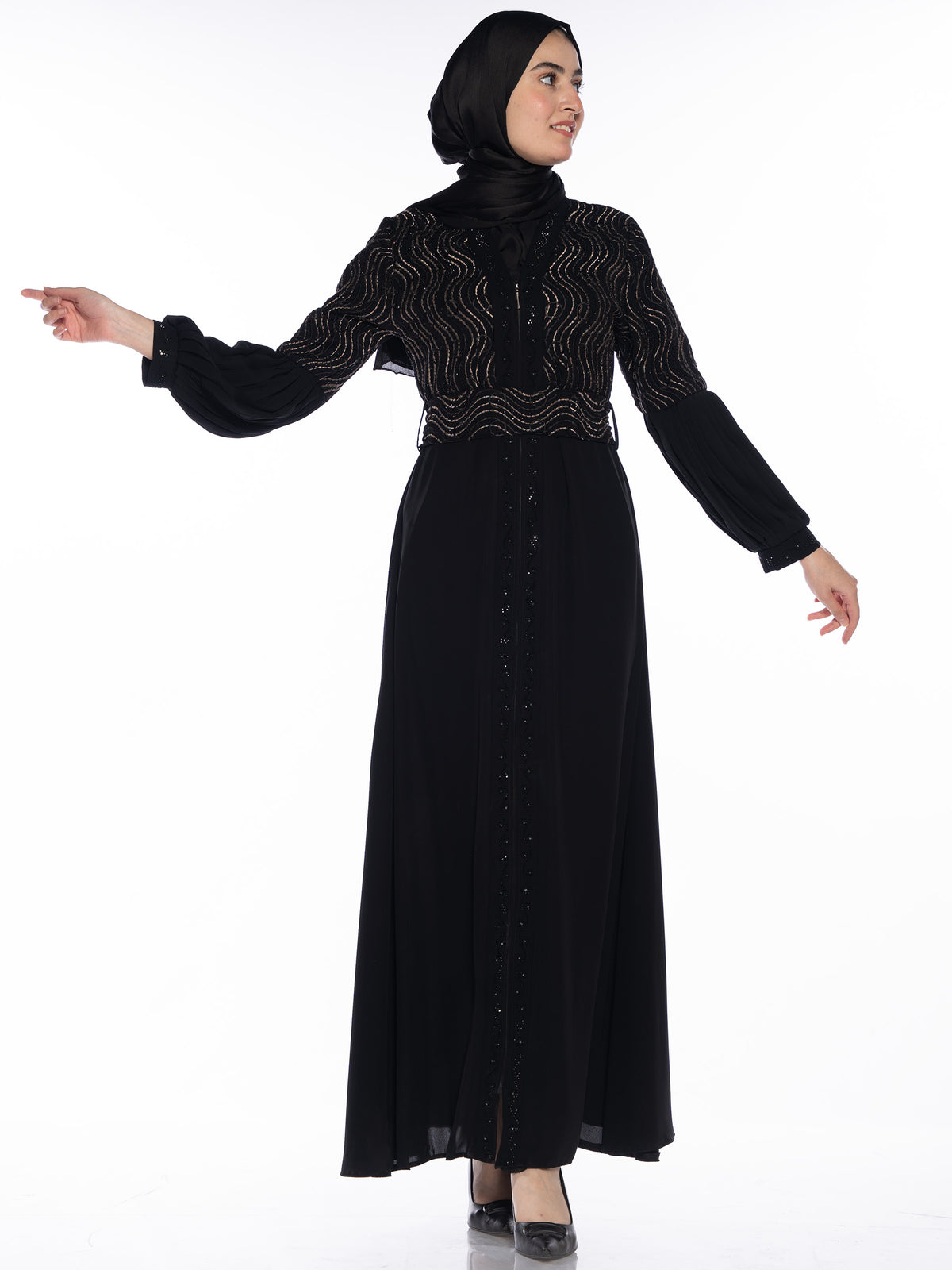 Ruwa Abaya in Black or Black & White