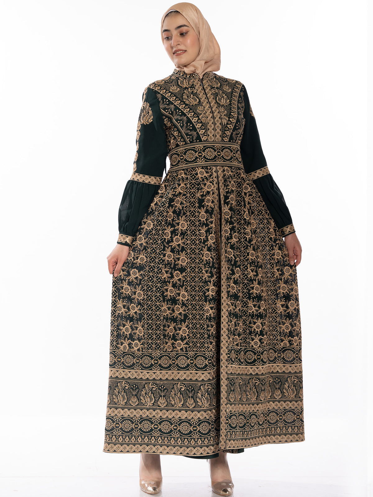 Yaqout Kaftan with Gold Thread Embroidery