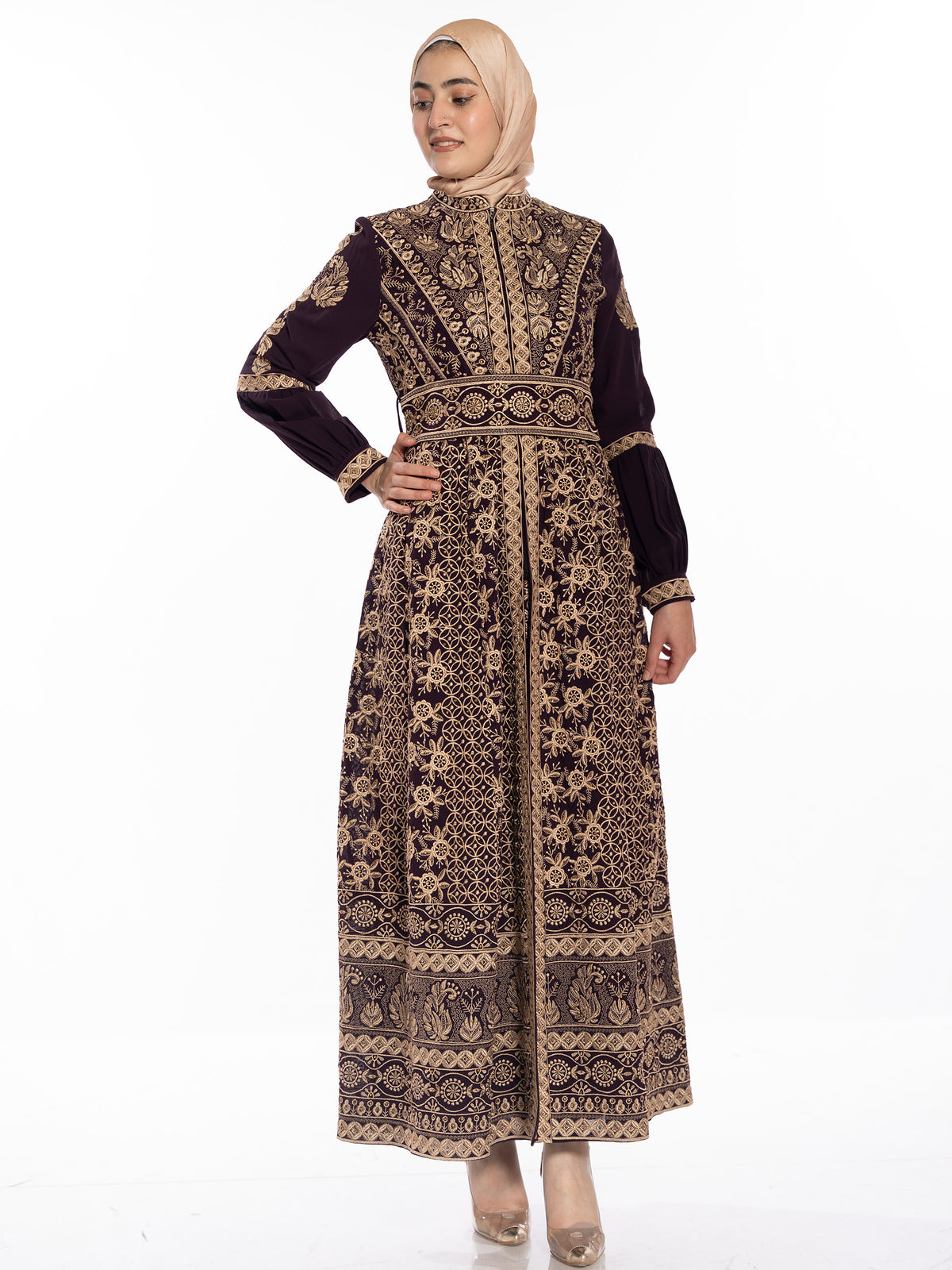 Yaqout Kaftan with Gold Thread Embroidery