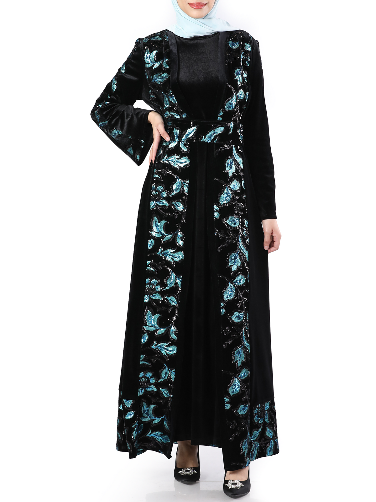 Lamar Two-Piece Black Bisht with Colored Embroidery - She Chocolate