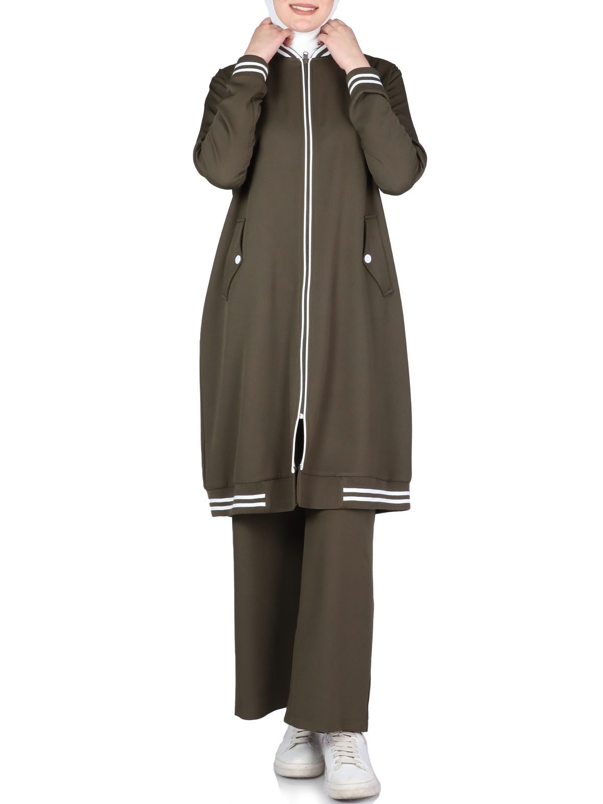 Sport Suit, Sizes 38–50