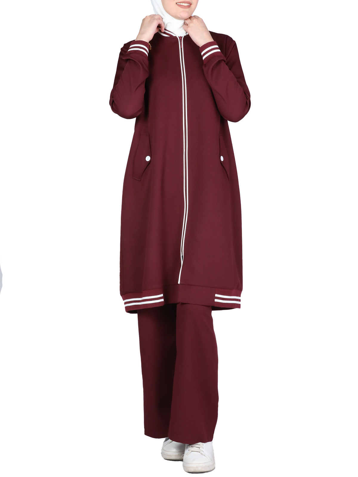Sport Suit, Sizes 38–50 - She Chocolate