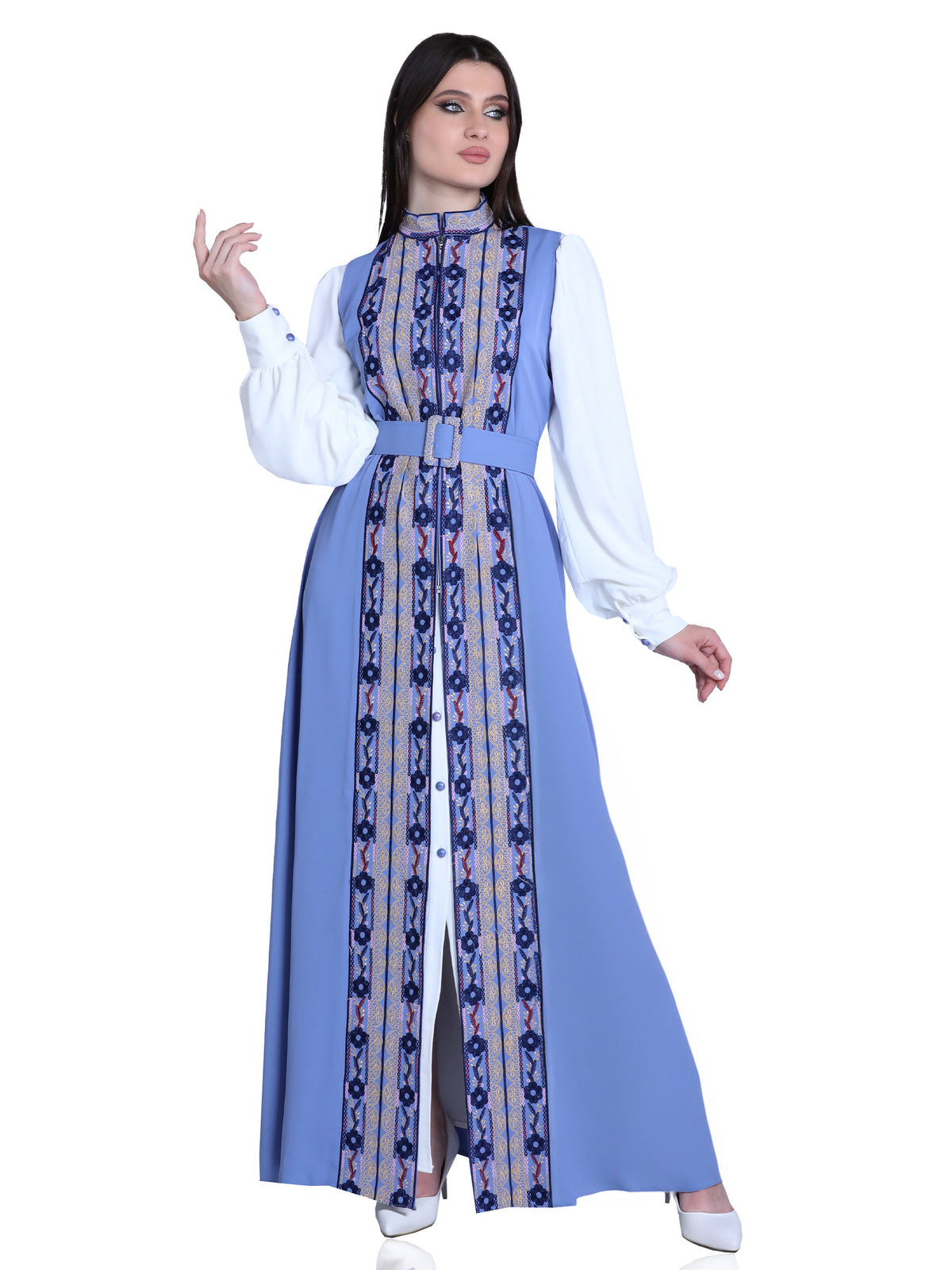 Leen Two-Piece Embroidered Bisht