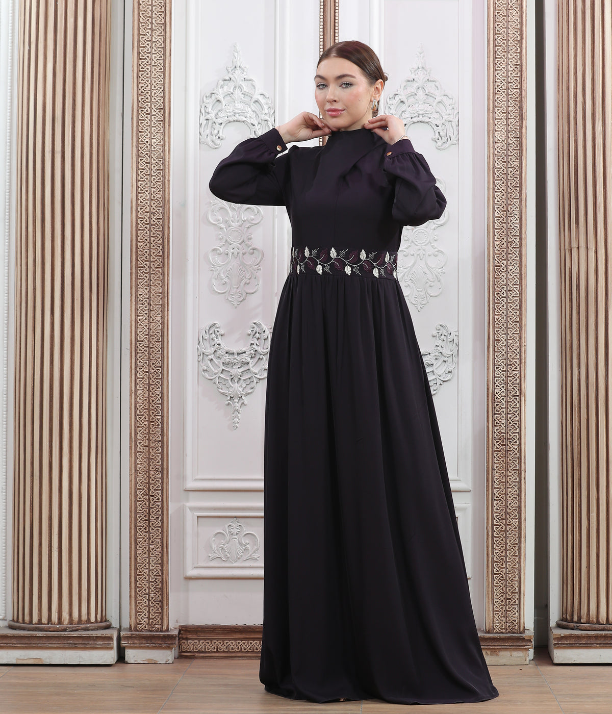 Women's embroidered rose dress
