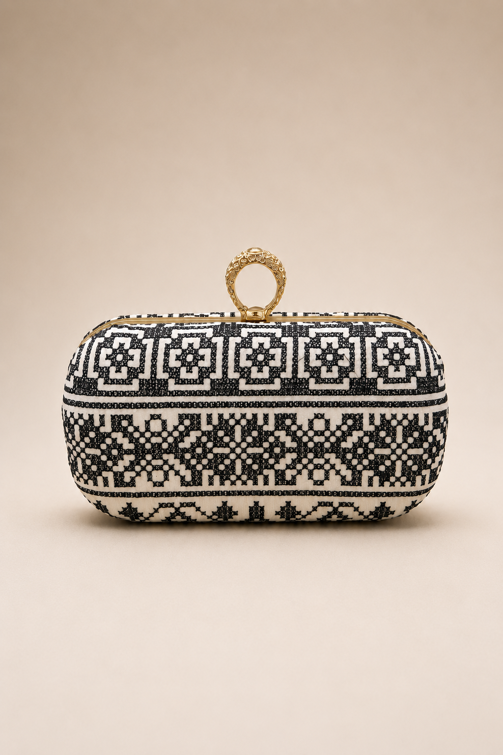 Stitch & Elegance – Women's Embroidered Heritage Bag