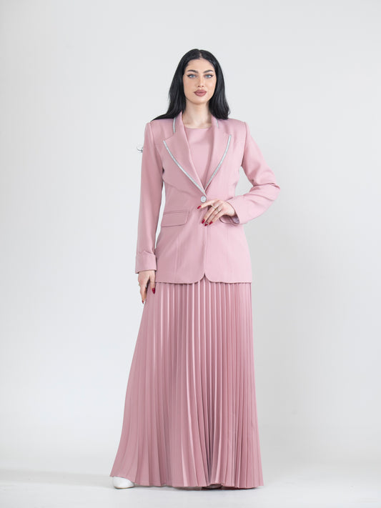 Dress with a modern blazer and pleated ruffles