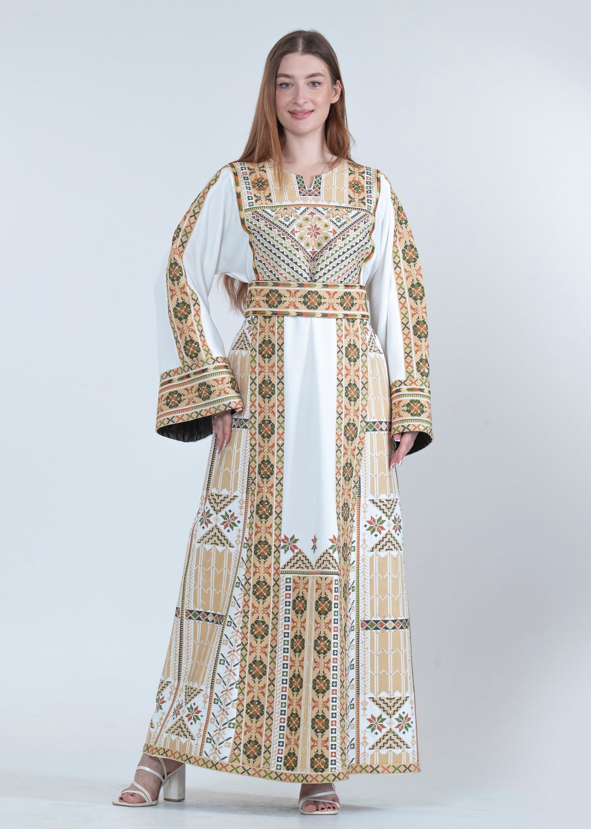 Women's Embroidered sana Thob