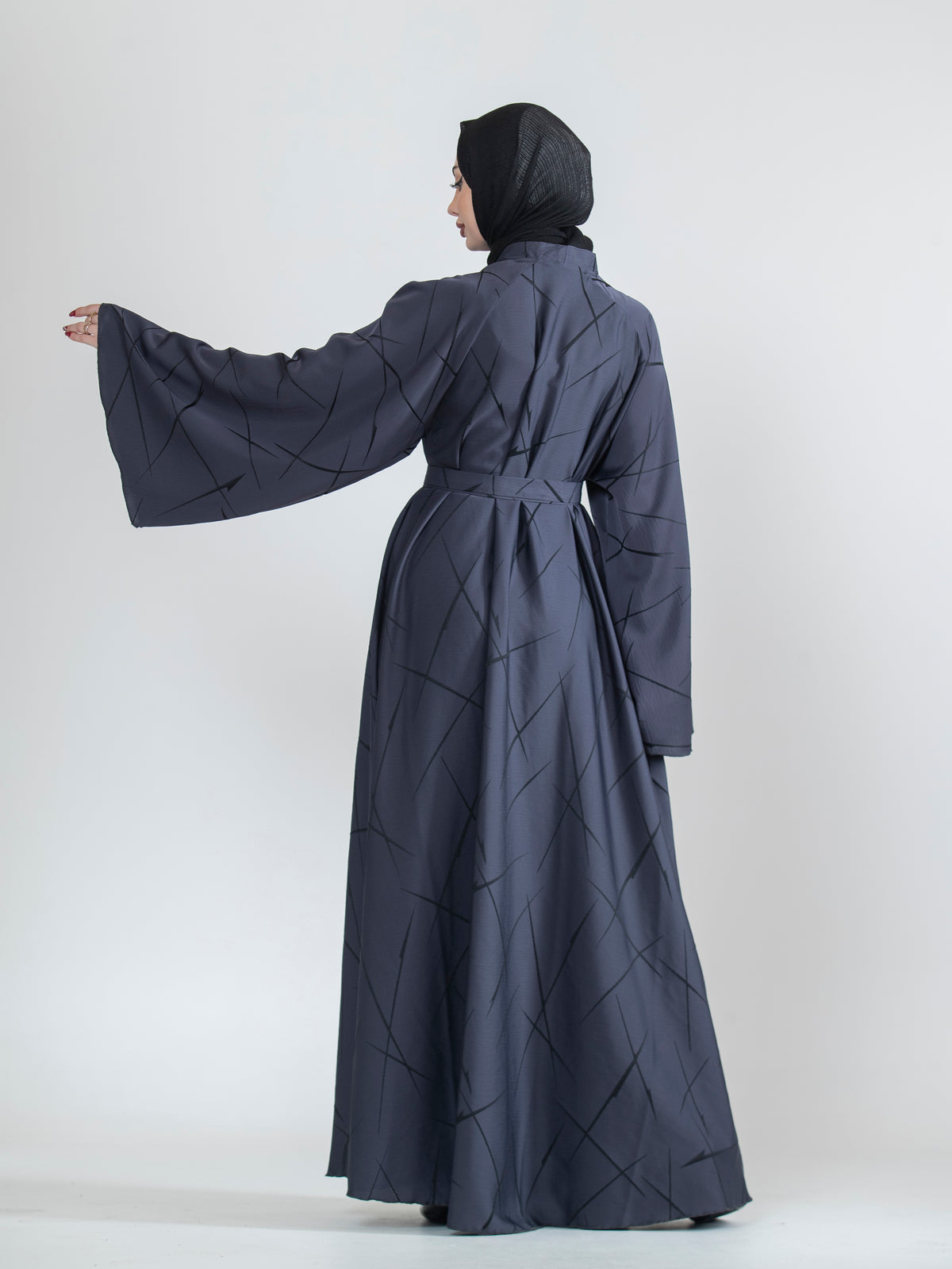 Women's abaya