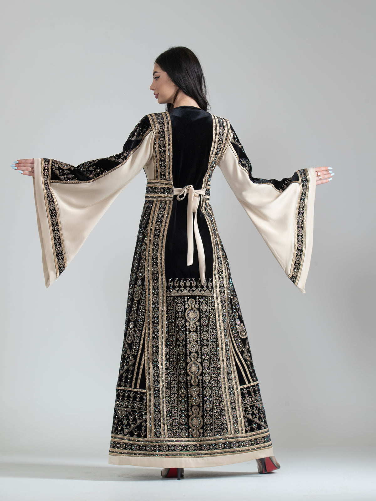 Holy Land Velvet Thob