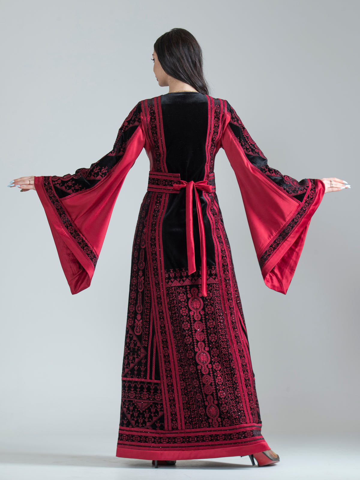Holy Land Velvet Thob