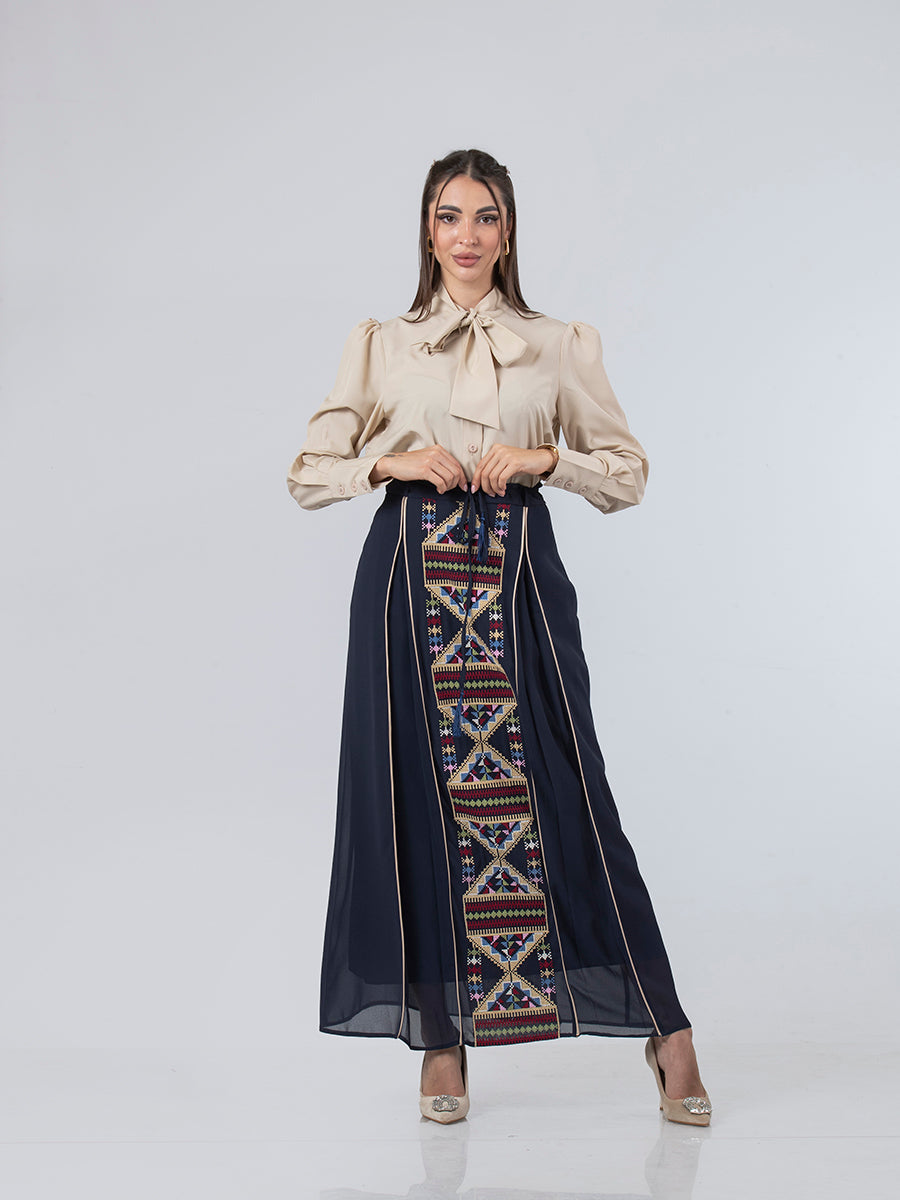 Embroidered skirt