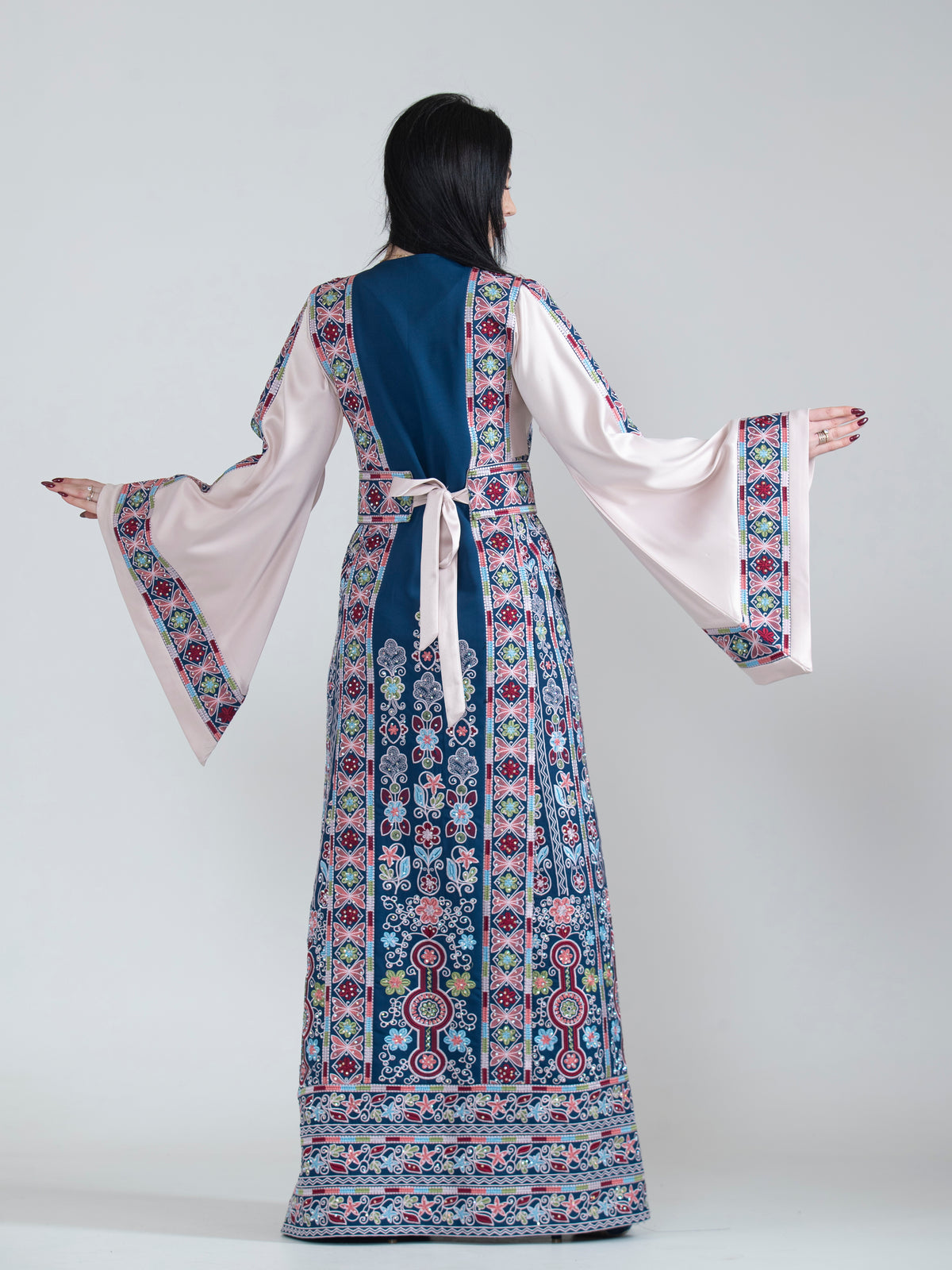 Embroidered Women’s Galilean Rose Thobe