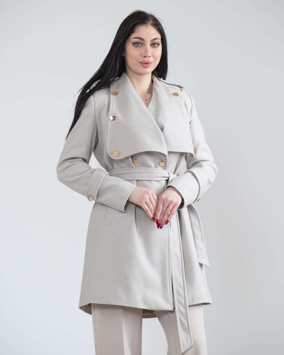 Winter jacket with distinctive buttons