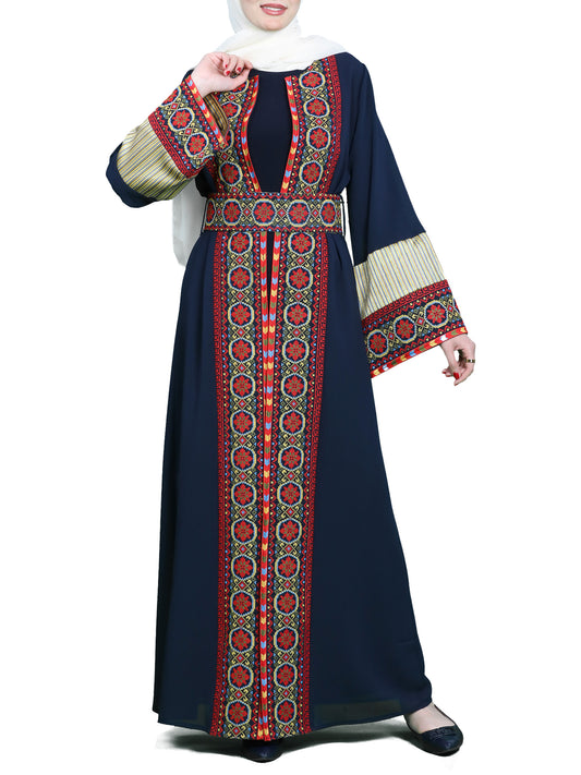 Lojain Two-Piece Embroidered Bisht - She Chocolate