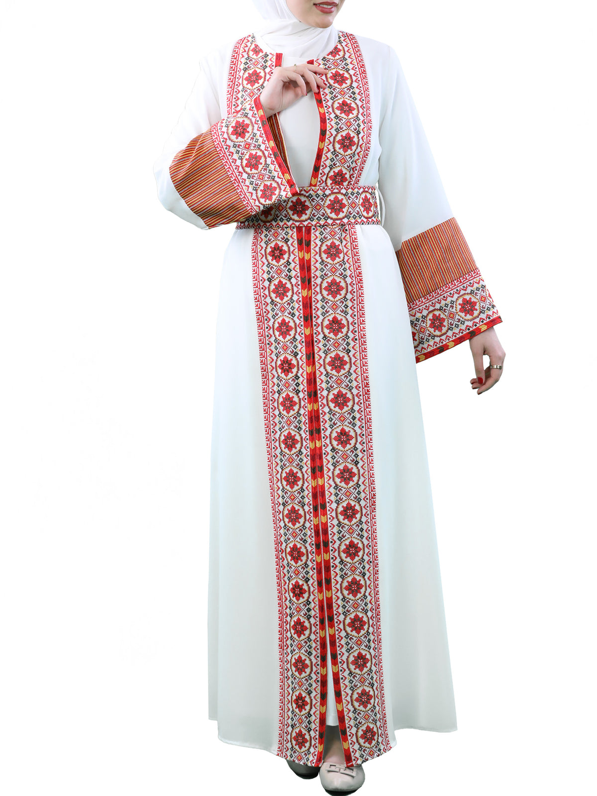 Lojain Two-Piece Embroidered Bisht