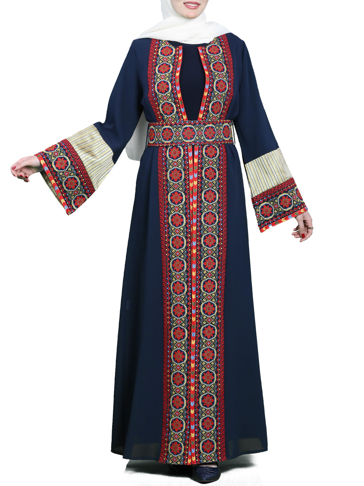 Lojain Two-Piece Embroidered Bisht